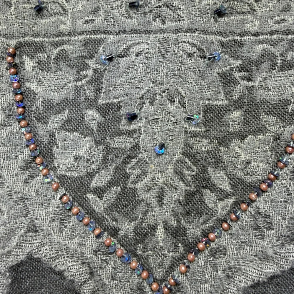 Devernois Paris Grey 100% Wool Beaded Sequin Scarf Tassel Trim Wrap 26x68